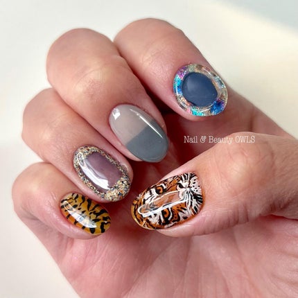 ぴよこれいと あうるす on LIPS 「丑年→寅年に移りゆく今年最後のマイネイルです。セルフネイルだか..」(4枚目)