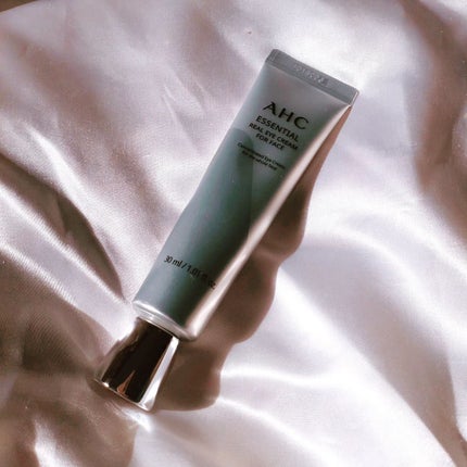 エッセンシャル リアル アイクリーム フォーフェイス/AHC/アイケア・アイクリームを使ったクチコミ(6枚目)