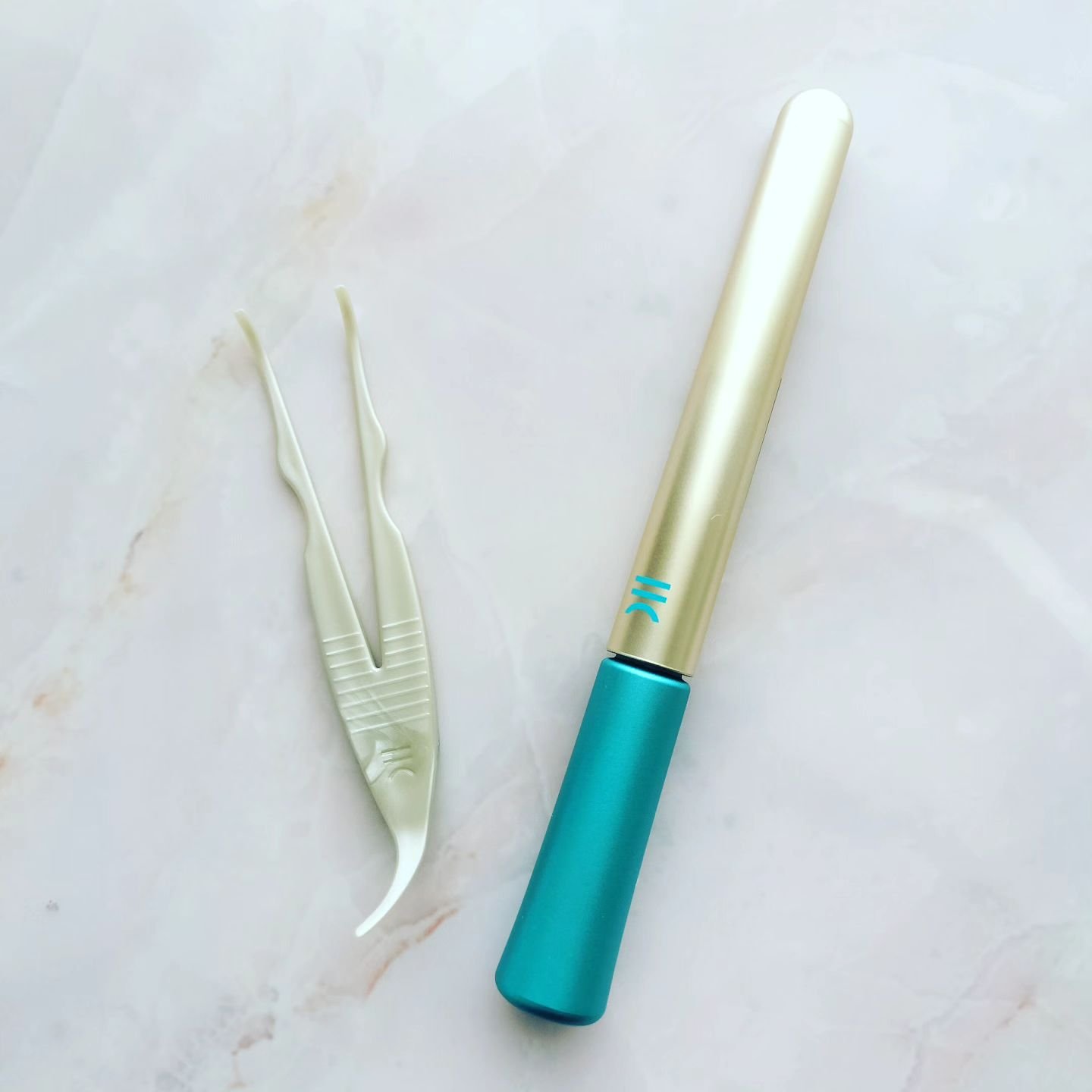 TWOOLダブルアイリッドハイブリットフィルム/SHOBIDO/二重まぶた用アイテムを使ったクチコミ（2枚目）