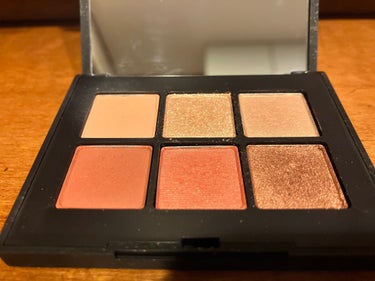 ヴォワヤジュールアイシャドウパレット 1193/NARS/アイシャドウパレットを使ったクチコミ（1枚目）