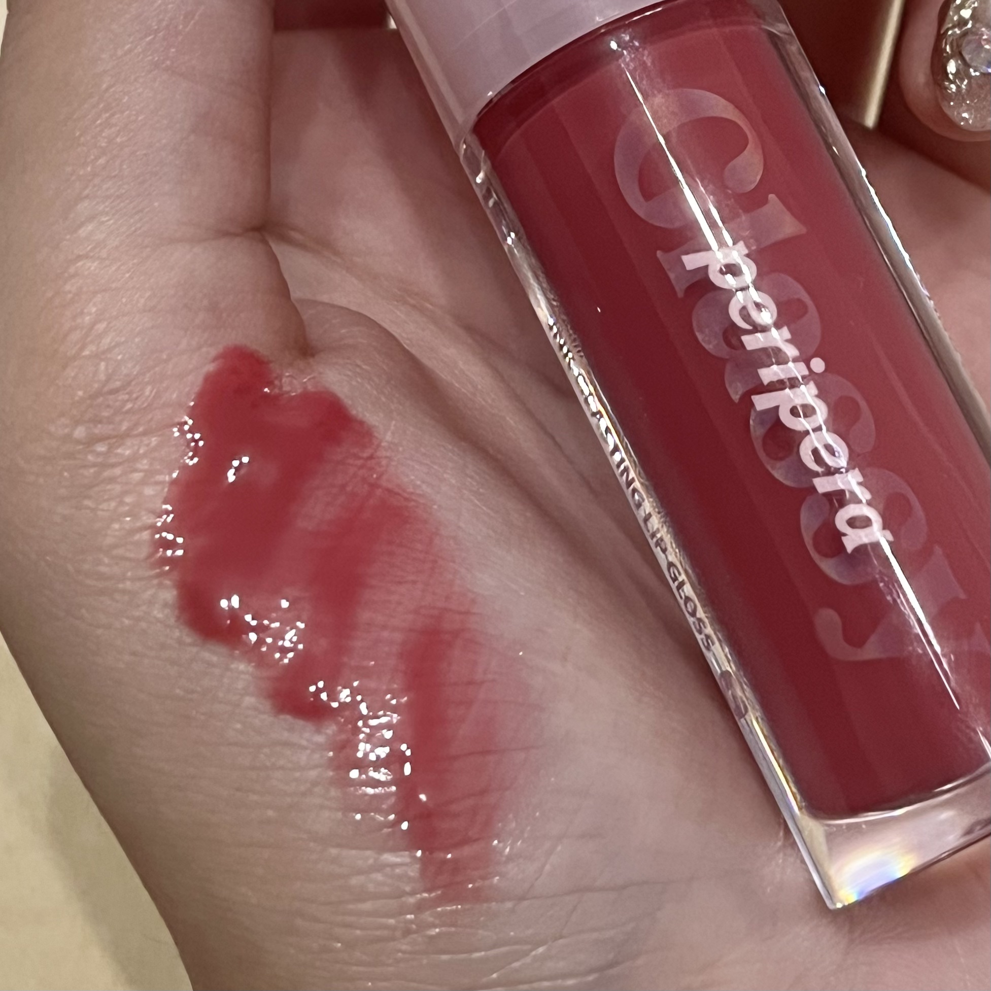 インク グラスティング リップ グロス/PERIPERA/リップグロスを使ったクチコミ（2枚目）