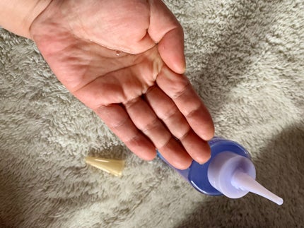 エッセンシャル プレミアム ウォータートリートメント ナチュラルモイスト/エッセンシャル/アウトバストリートメントを使ったクチコミ(3枚目)