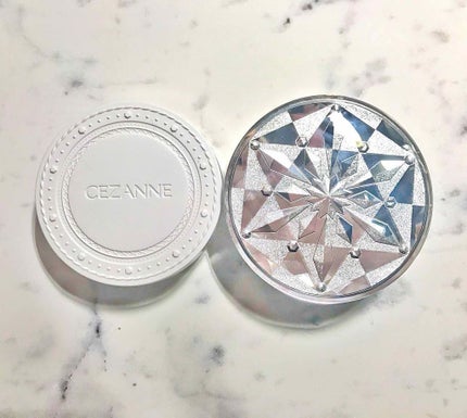 UVクリアフェイスパウダー/CEZANNE/プレストパウダーを使ったクチコミ(3枚目)