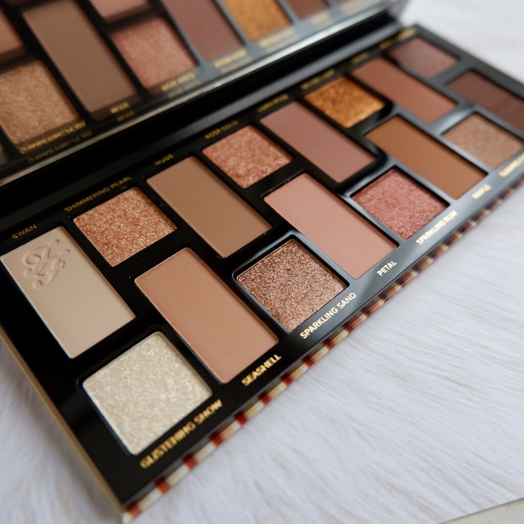 ボーン ディス ウェイ ザ ナチュラル ヌード アイシャドウ パレット/Too Faced/アイシャドウパレットを使ったクチコミ(3枚目)