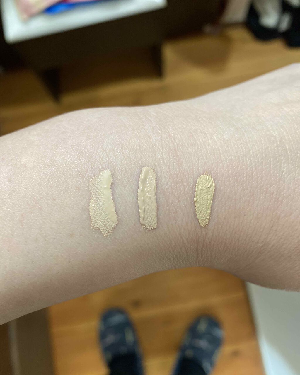 ラグジュアリーホワイト コンシーラーHQ/アンプルール/リキッドコンシーラーを使ったクチコミ（3枚目）