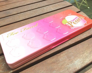 スイートピーチ アイシャドウ パレット/Too Faced/アイシャドウパレットを使ったクチコミ（2枚目）