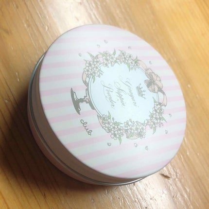 すっぴんパウダー/クラブ/プレストパウダーを使ったクチコミ(1枚目)