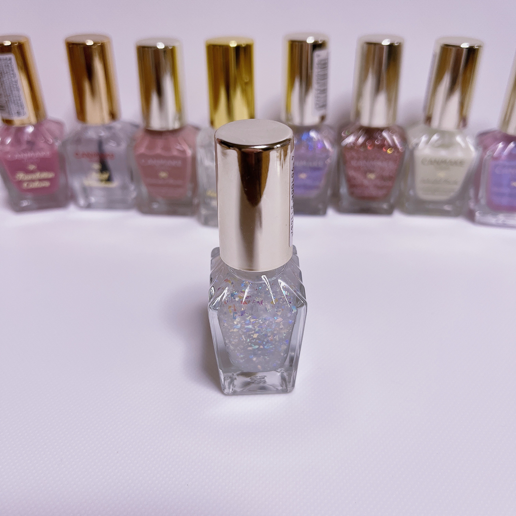 カラフルネイルズ N24 トゥインクルドロップ/キャンメイク/マニキュアを使ったクチコミ（2枚目）