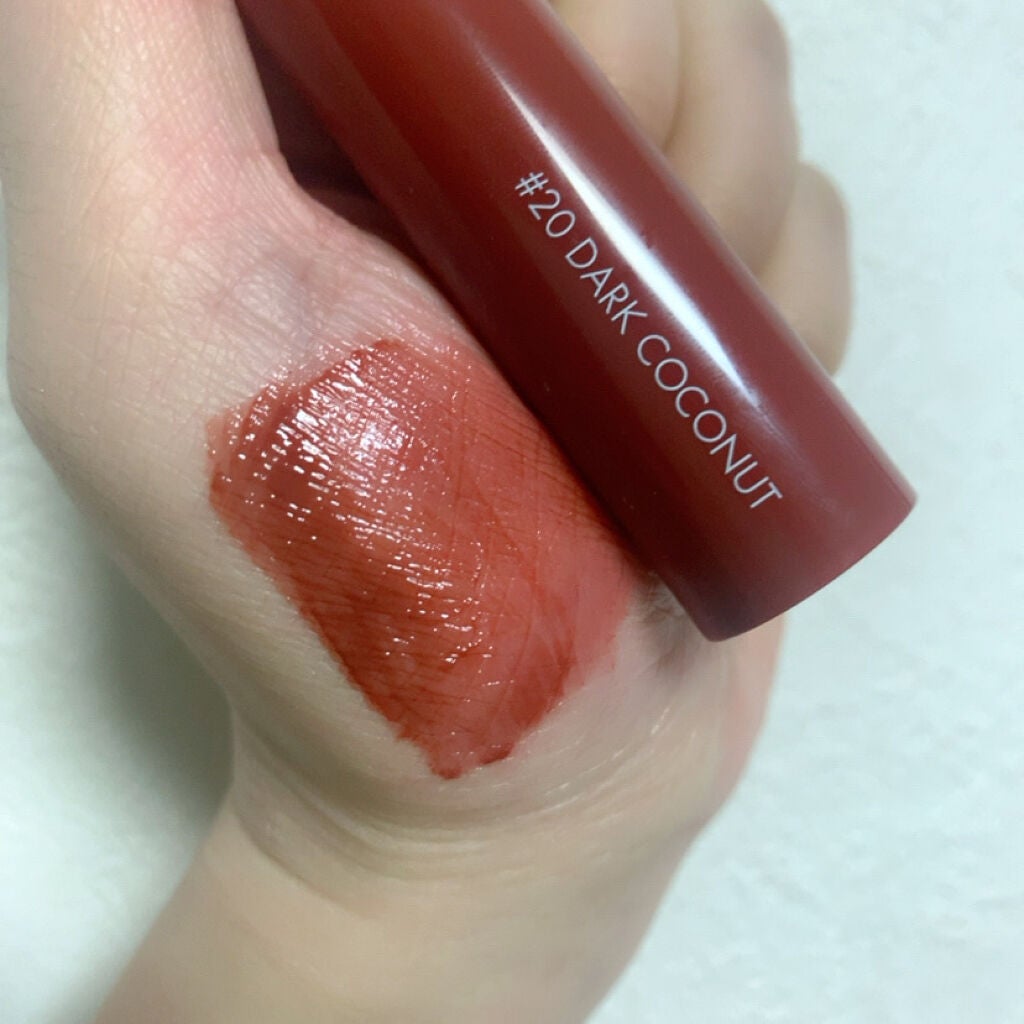 ジューシーラスティングティント/rom&nd/リップティントを使ったクチコミ(2枚目)