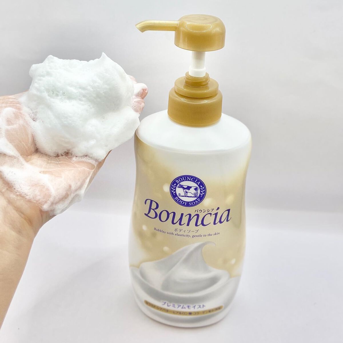 バウンシア ボディソープ プレミアムモイスト<しっとりタイプ>/Bouncia/ボディソープを使ったクチコミ(3枚目)