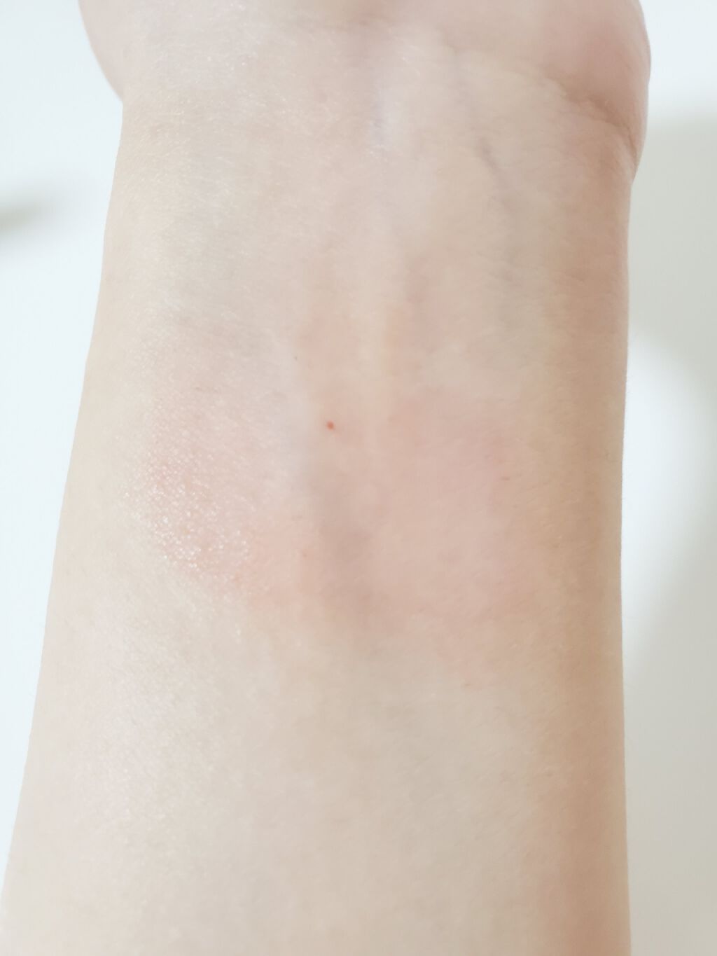 ジェルグロスリップ/CEZANNE/リップグロスを使ったクチコミ（3枚目）