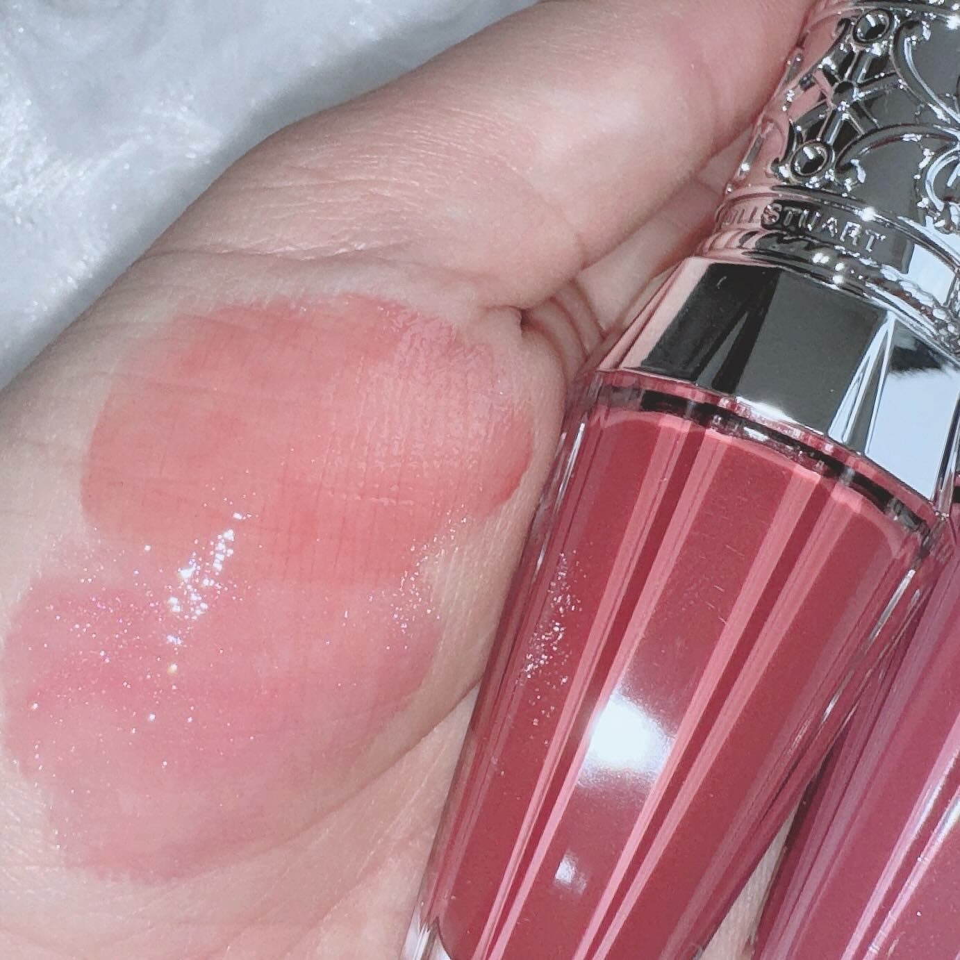 ジルスチュアート クリスタルブルーム リップブーケ セラム/JILL STUART/リッププランパーを使ったクチコミ(3枚目)