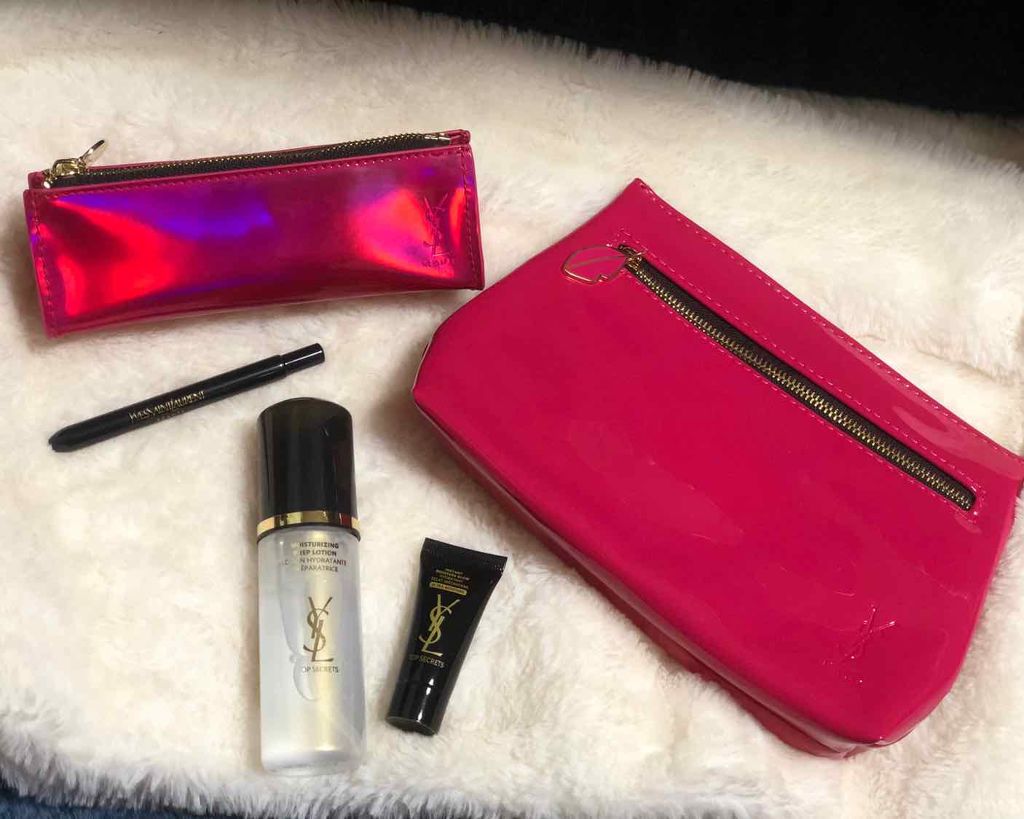 ルージュ ヴォリュプテ シャイン/YVES SAINT LAURENT BEAUTE/口紅を使ったクチコミ(3枚目)