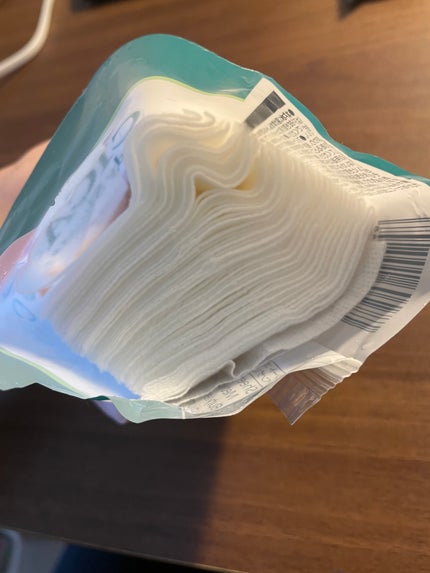 DAISO ボディシート(シカ、30枚、ソープ)のクチコミ「CICA Body Sheets 肌すっきりシート 30枚入り
こんにちは、青梅です。.....」(2枚目)