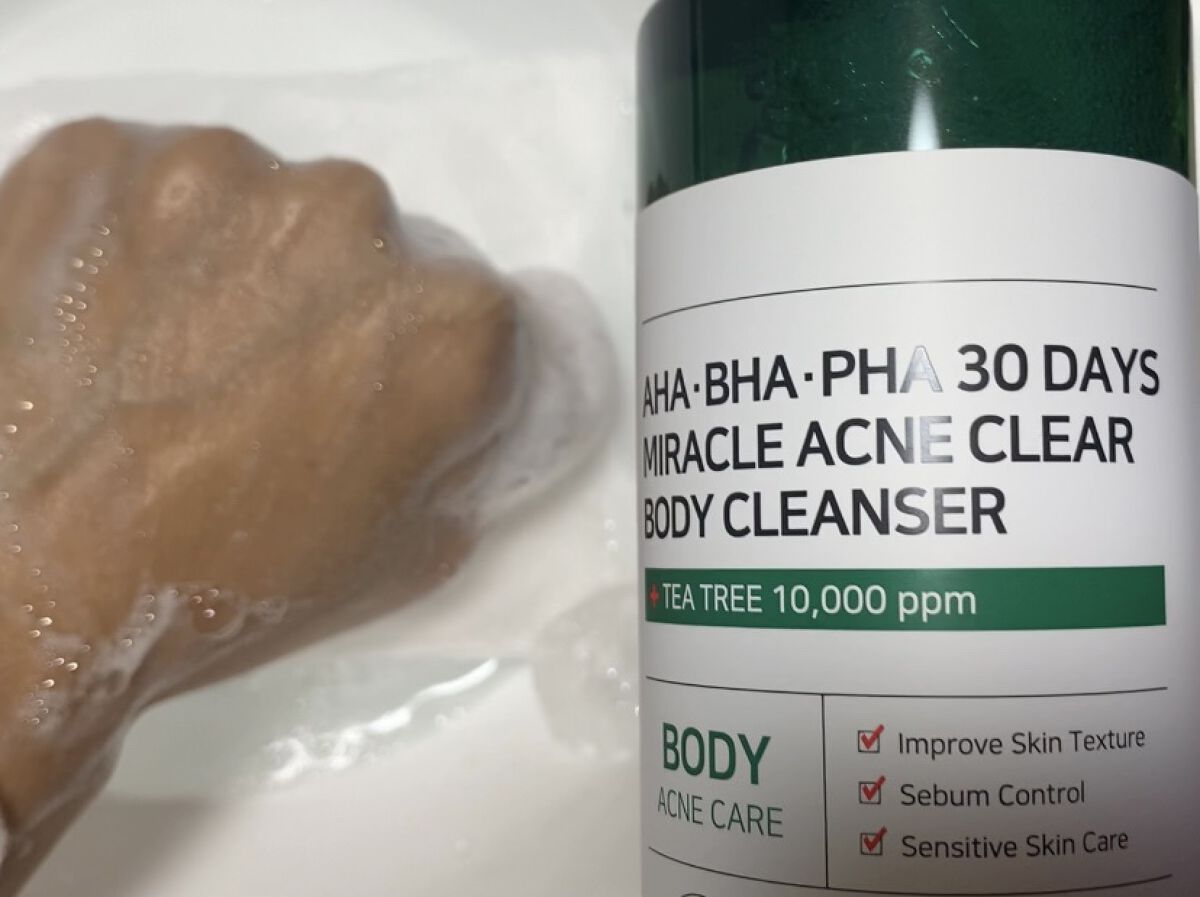 AHA·BHA·PHA 30デイズミラクルアクネボディクレンザー/SOME BY MI/ボディソープを使ったクチコミ（3枚目）