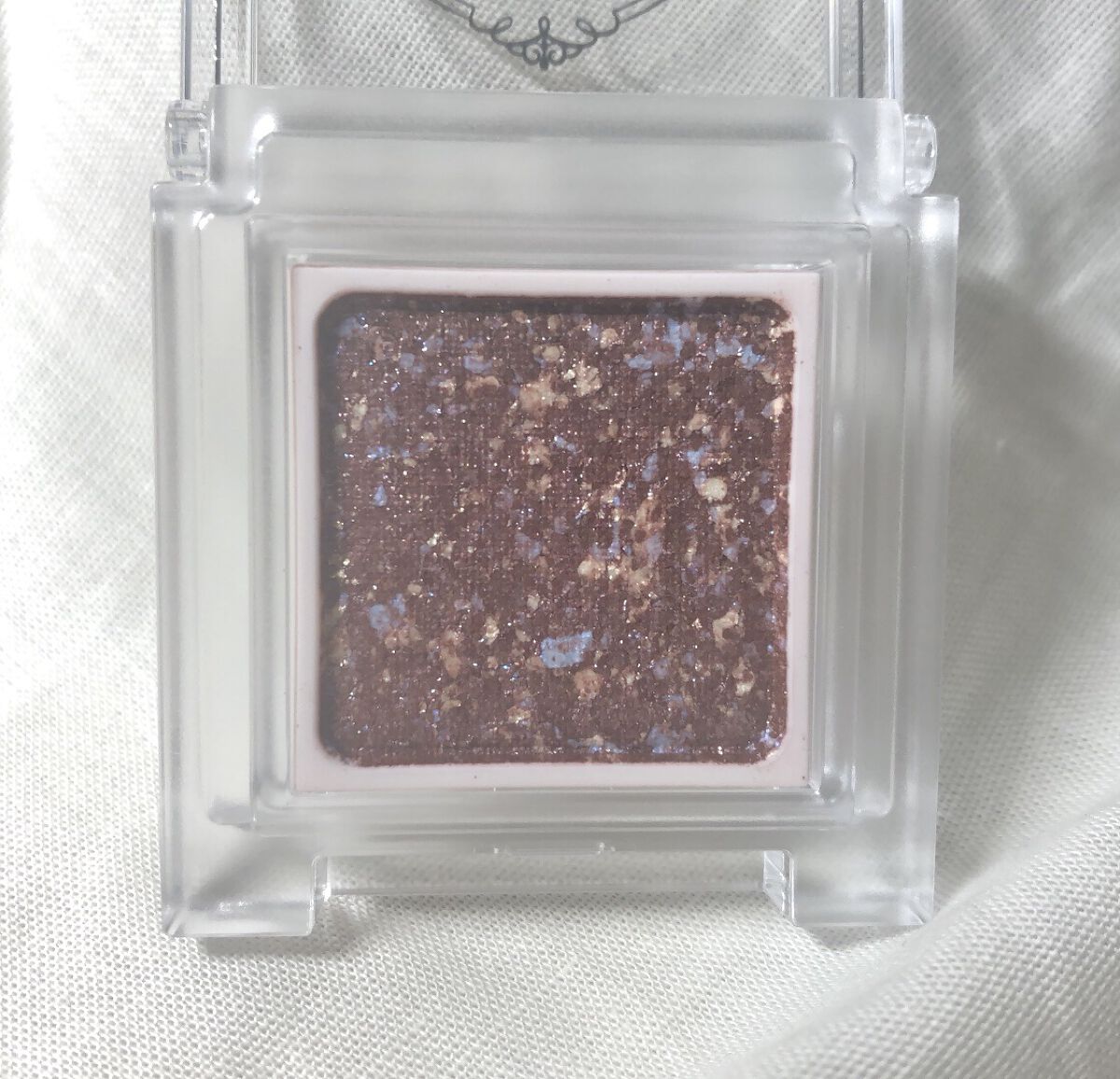 パラドゥ シングルアイシャドウ	 WN01 プリズムバーガンディ/パラドゥ/単色アイシャドウを使ったクチコミ（2枚目）