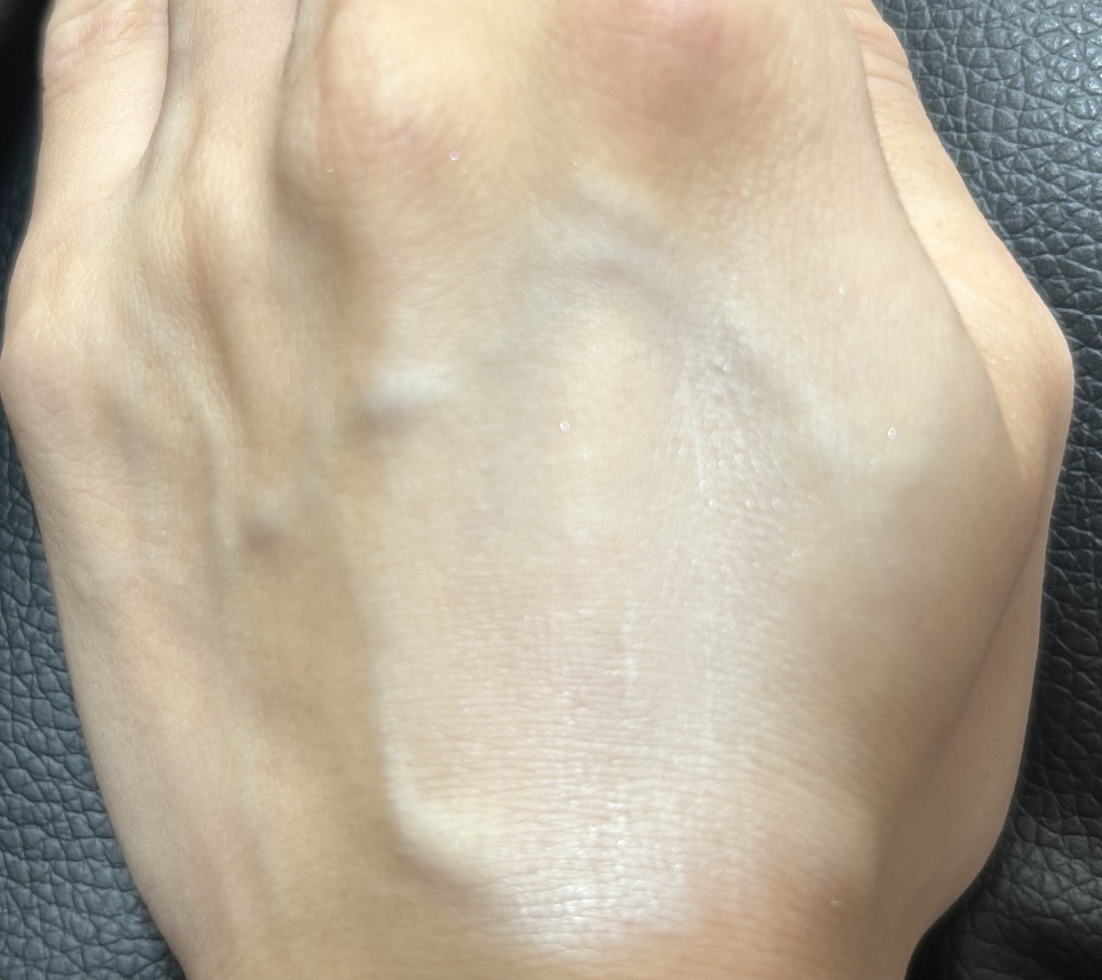 薬用ホワイトコンク ホワイトニングCC CII/ホワイトコンク/ボディクリームを使ったクチコミ（1枚目）