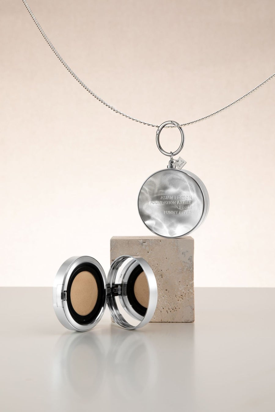 ロングウェア エア クッションファンデーション FUNNY ELVES方里