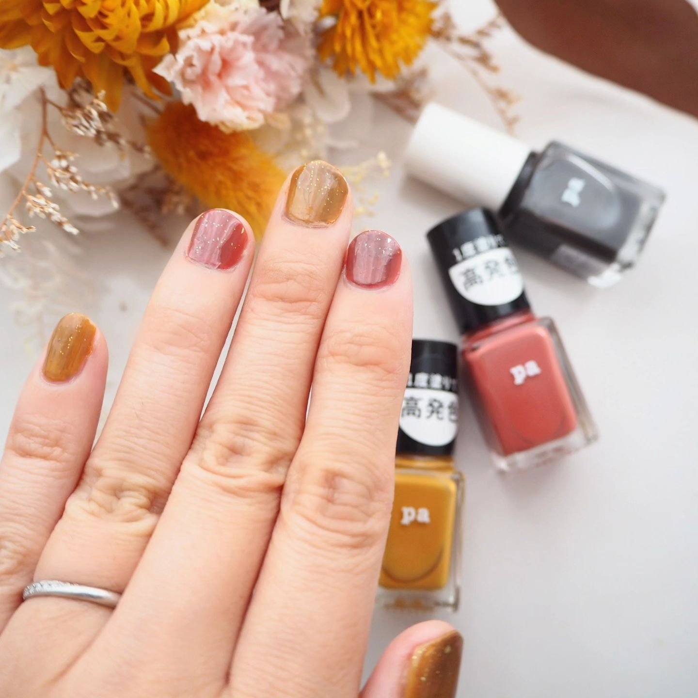 ネイルカラー ワンコートフィニッシュ /pa nail collective/マニキュアを使ったクチコミ（2枚目）