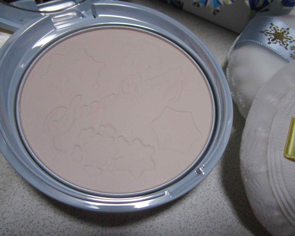 スノービューティー ホワイトニング ﻿ フェースパウダー 2019﻿/スノービューティー/プレストパウダーを使ったクチコミ（3枚目）