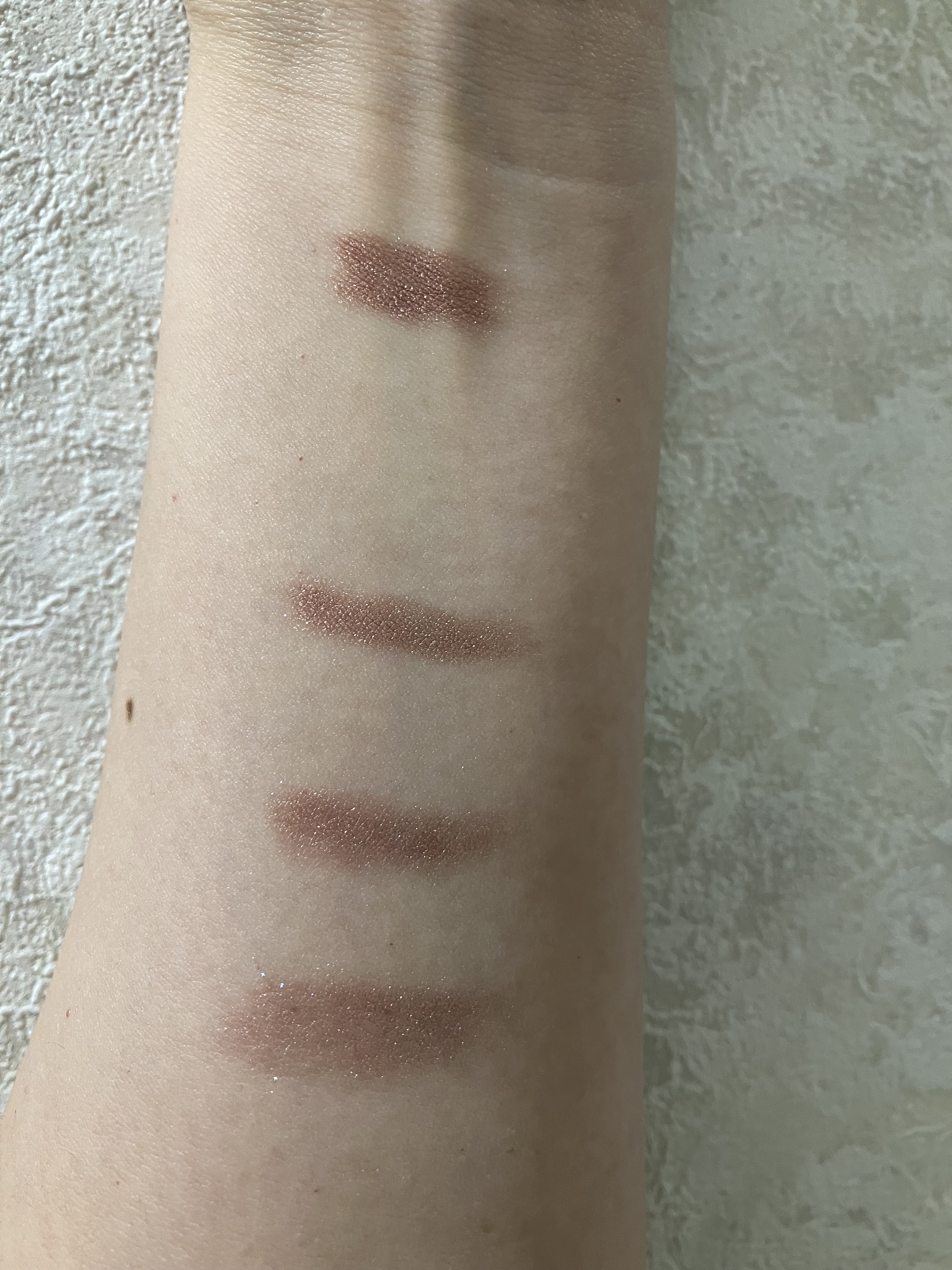 アディクション ザ アイシャドウ スパークル/ADDICTION/単色アイシャドウを使ったクチコミ（3枚目）