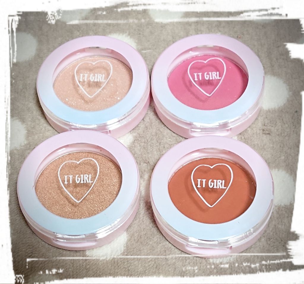 ダイソー×IT GIRL アイシャドウ/DAISO/単色アイシャドウを使ったクチコミ（1枚目）