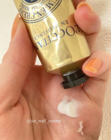 L'OCCITANE シア イモーテル セラム ハンドクリームのクチコミ「#loccitane 
#シアイモーテルセラムハンドクリーム 
75ml
¥4,290-

石.....」（3枚目）