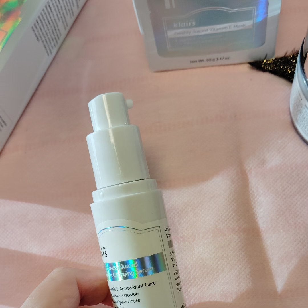 フレッシュリージュースドビタミンチャージングセラム(30ml)/Klairs/美容液を使ったクチコミ(2枚目)