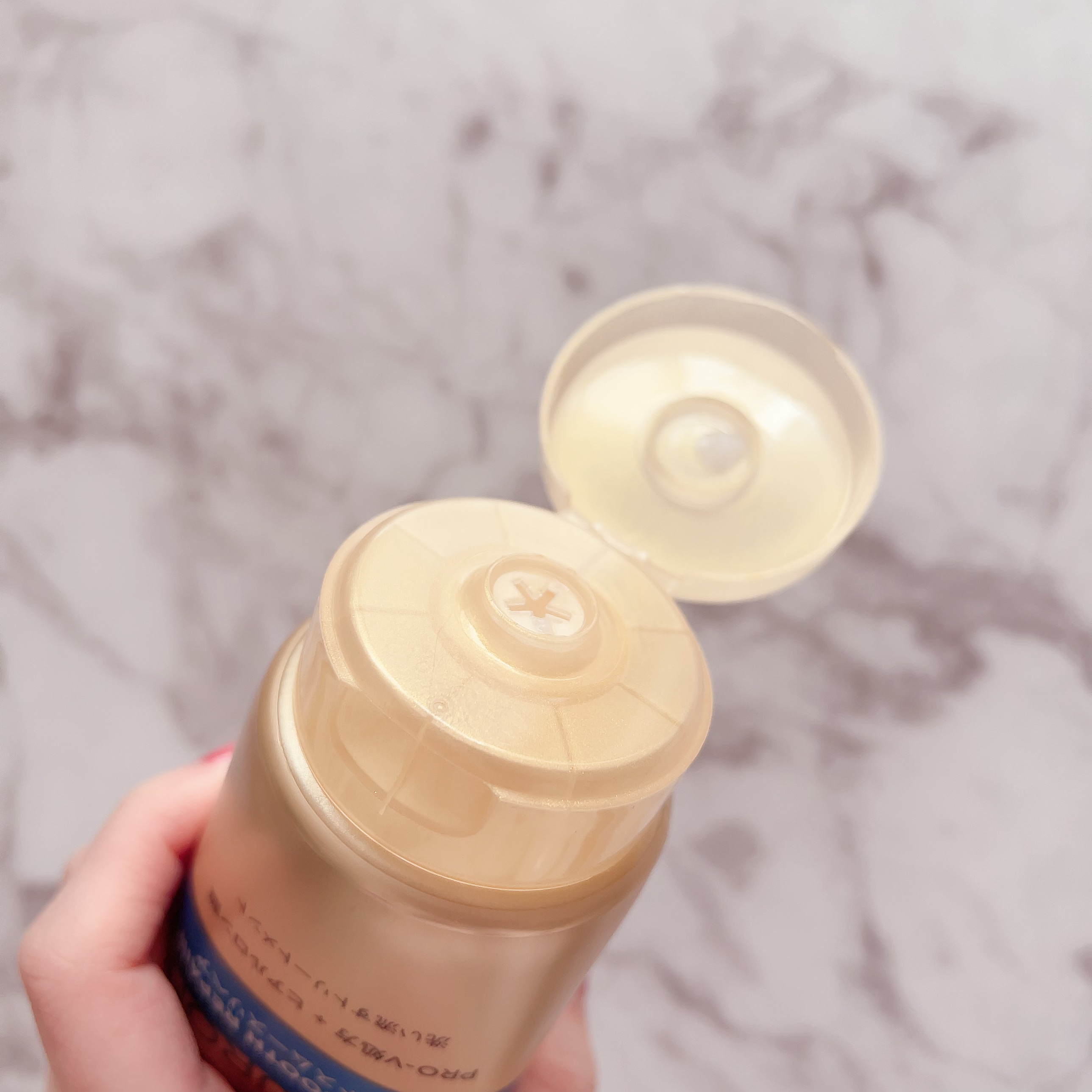 モイストスムースリペア 洗い流すトリートメント 300g/パンテーン/洗い流すヘアトリートメントを使ったクチコミ（3枚目）