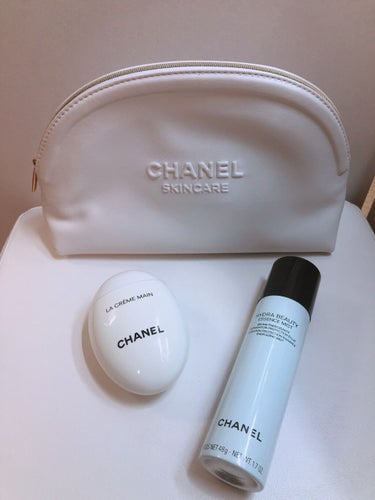 イドゥラ ビューティ エッセンス ミスト/CHANEL/美容液を使ったクチコミ（1枚目）