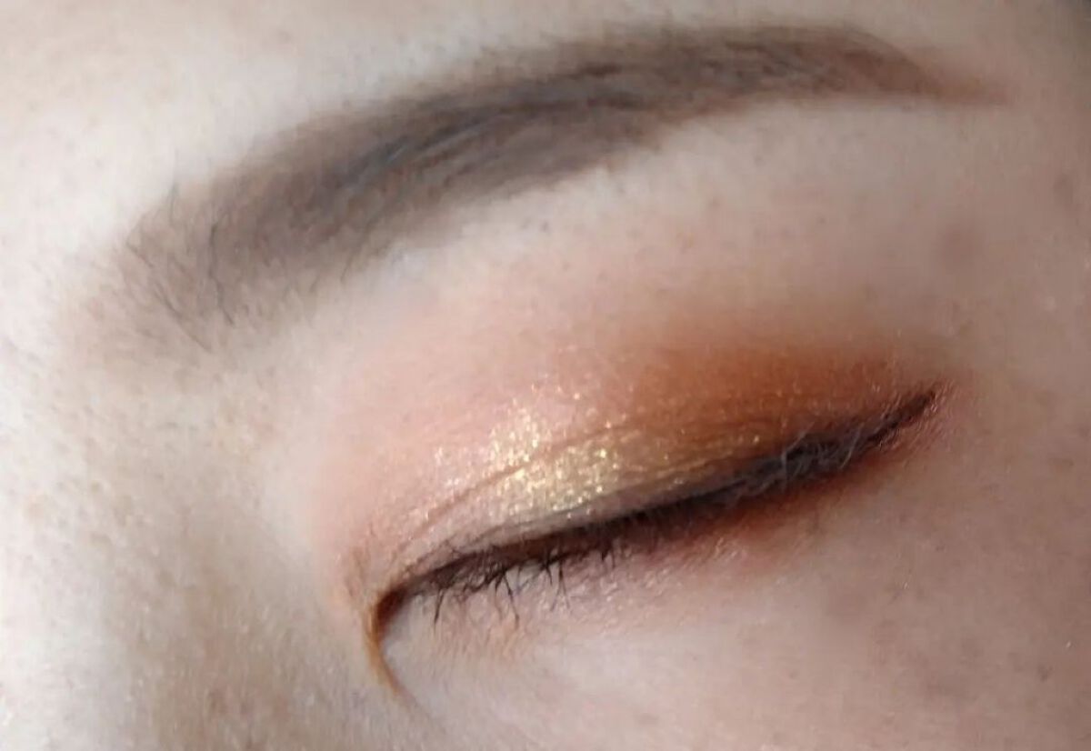 ダイヤモンドシリーズ 星空リキッドアイシャドウ OR 01 マットオレンジ/ZEESEA/リキッドアイシャドウを使ったクチコミ（3枚目）