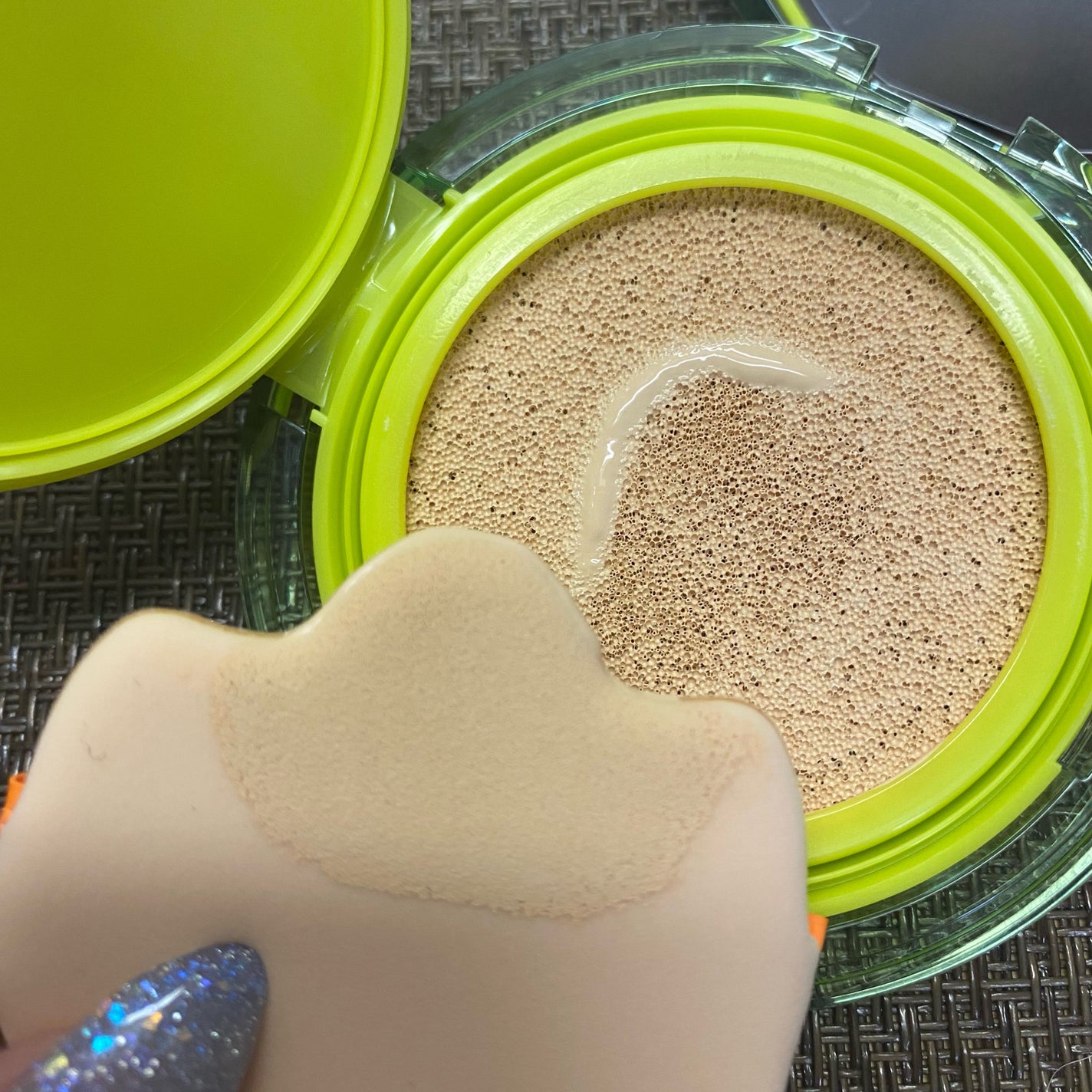 コンフィーライトクッション/LUNA/クッションファンデーションを使ったクチコミ(6枚目)