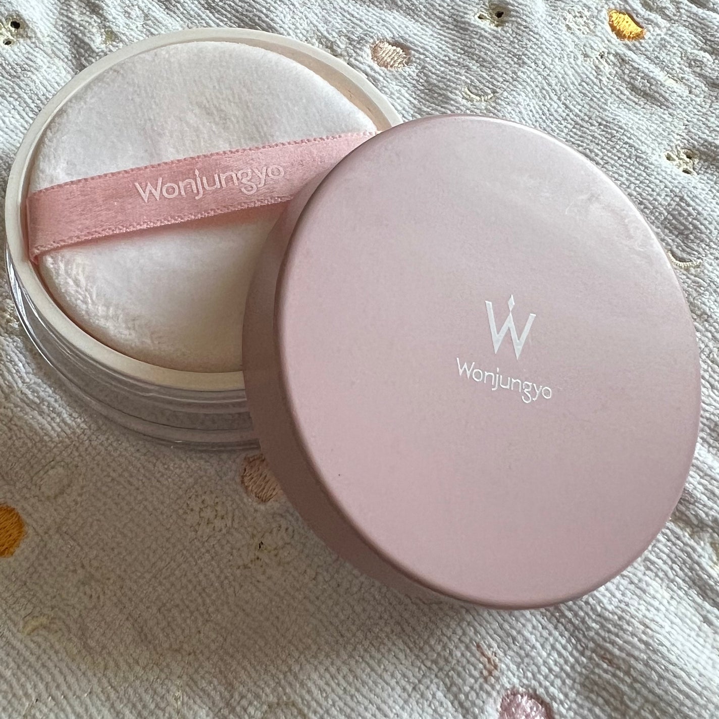ウォンジョンヨ フィクシングブラーパウダー N/Wonjungyo/ルースパウダーを使ったクチコミ(2枚目)