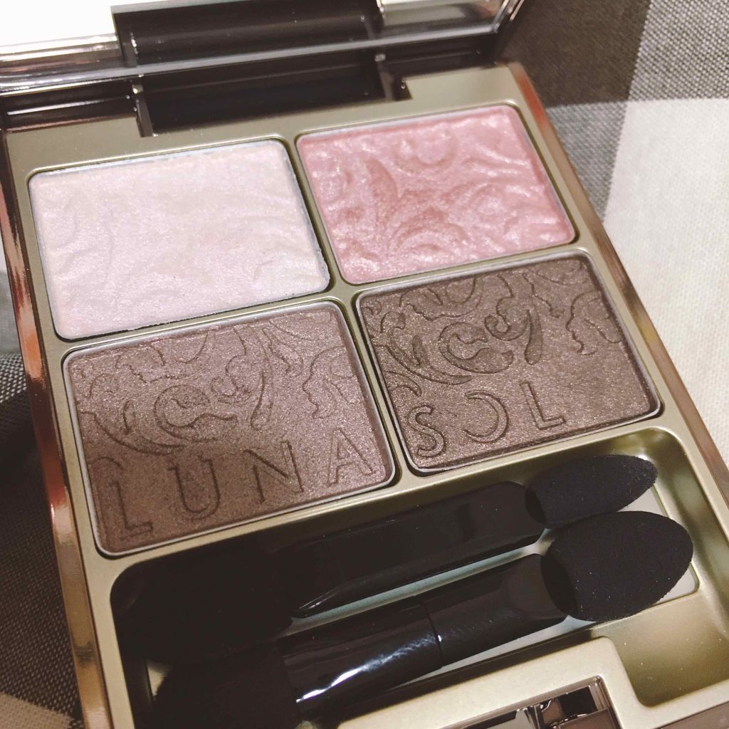 グレイスコントラスティングアイズ/LUNASOL/アイシャドウパレットを使ったクチコミ（1枚目）
