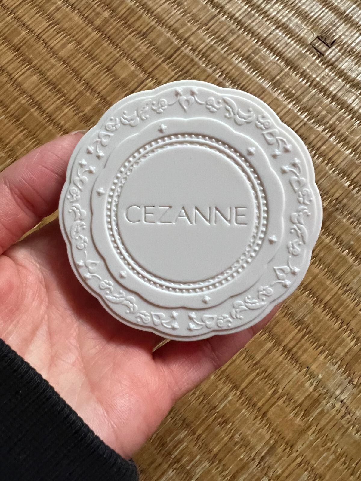 UVシルクカバーパウダー/CEZANNE/プレストパウダーを使ったクチコミ(2枚目)