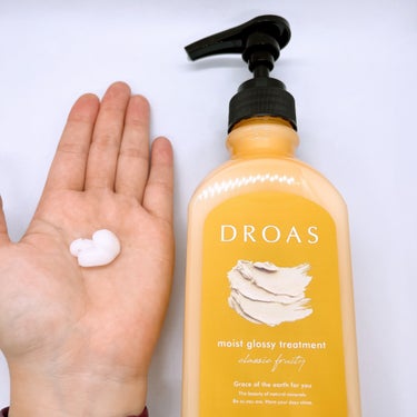 DROAS モイストグロッシーシャンプー/トリートメントのクチコミ「DROASのモイストグロッシーシャンプー/トリートメントを使用しました😊

泥の地肌ヘッドスパ.....」（3枚目）