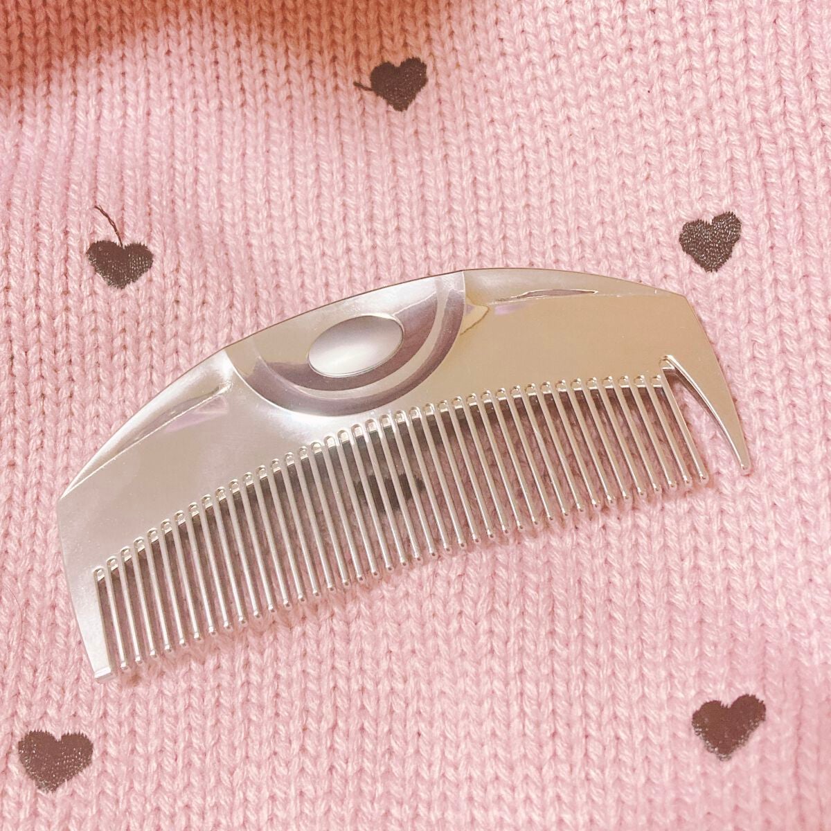 F ツキ シルバー / F TSUKI SILVER/LOVECHROME/ヘアコームを使ったクチコミ(1枚目)