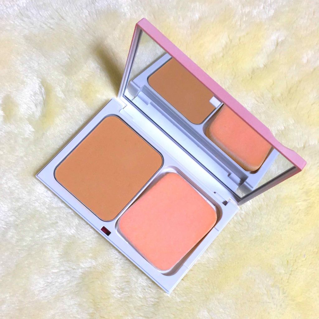 ホワイト-プラス ブライトニング パウダーファンデーション/CLARINS/パウダーファンデーションを使ったクチコミ(1枚目)