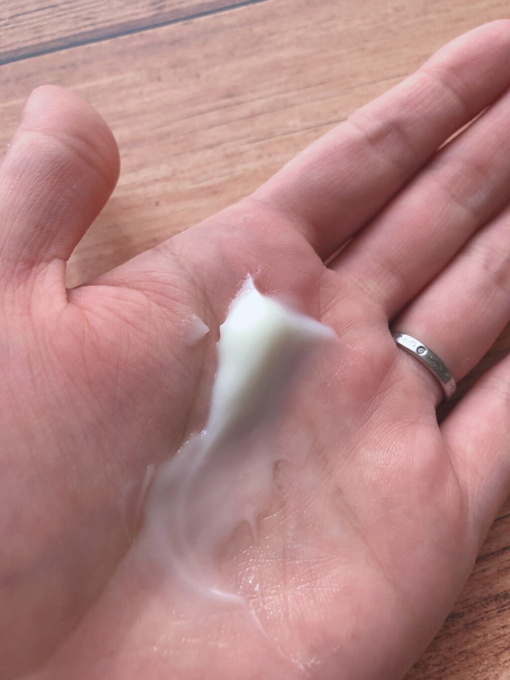 リニュー プライム ミルク Ⅲ/ナリスアップ/乳液を使ったクチコミ(4枚目)