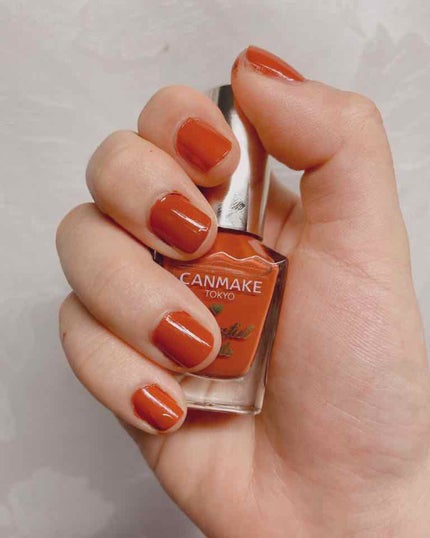 カラフルネイルズ/キャンメイク/マニキュアを使ったクチコミ(2枚目)