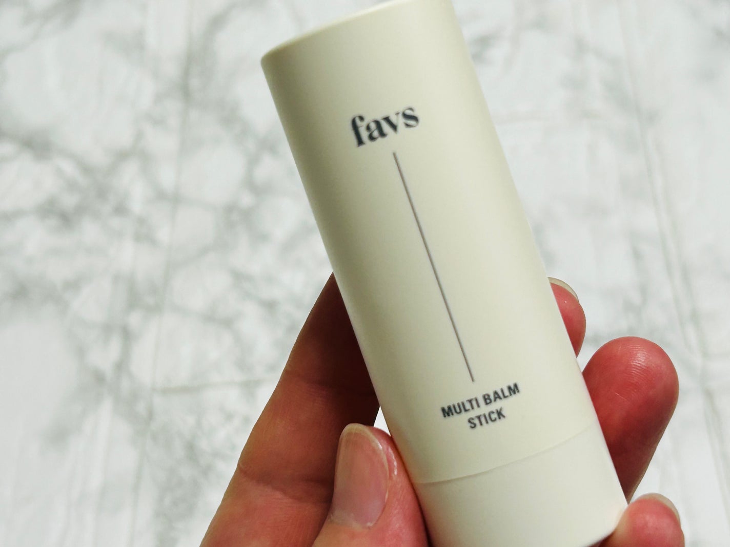 マルチバームスティック/favs/フェイスバームを使ったクチコミ(4枚目)