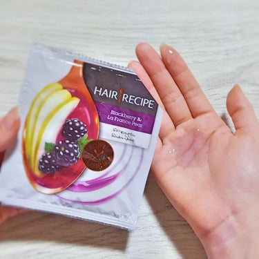 HAIR RECIPE ブラックベリー＆ラ・フランス ストレングス レシピ シャンプー／トリートメントのクチコミ「まるで絵本に出てくるような世界観✨


P＆Gさんの
「ヘアレシピ ブラックベリー&ラ・フラン.....」（2枚目）