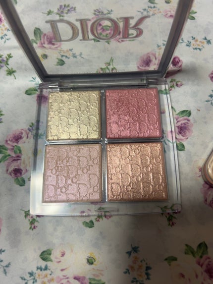 【旧】ディオール バックステージ フェイス グロウ パレット/Dior/ハイライトを使ったクチコミ(2枚目)