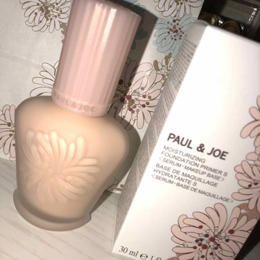 モイスチュアライジング ファンデーション プライマー S/PAUL & JOE BEAUTE/化粧下地を使ったクチコミ（1枚目）