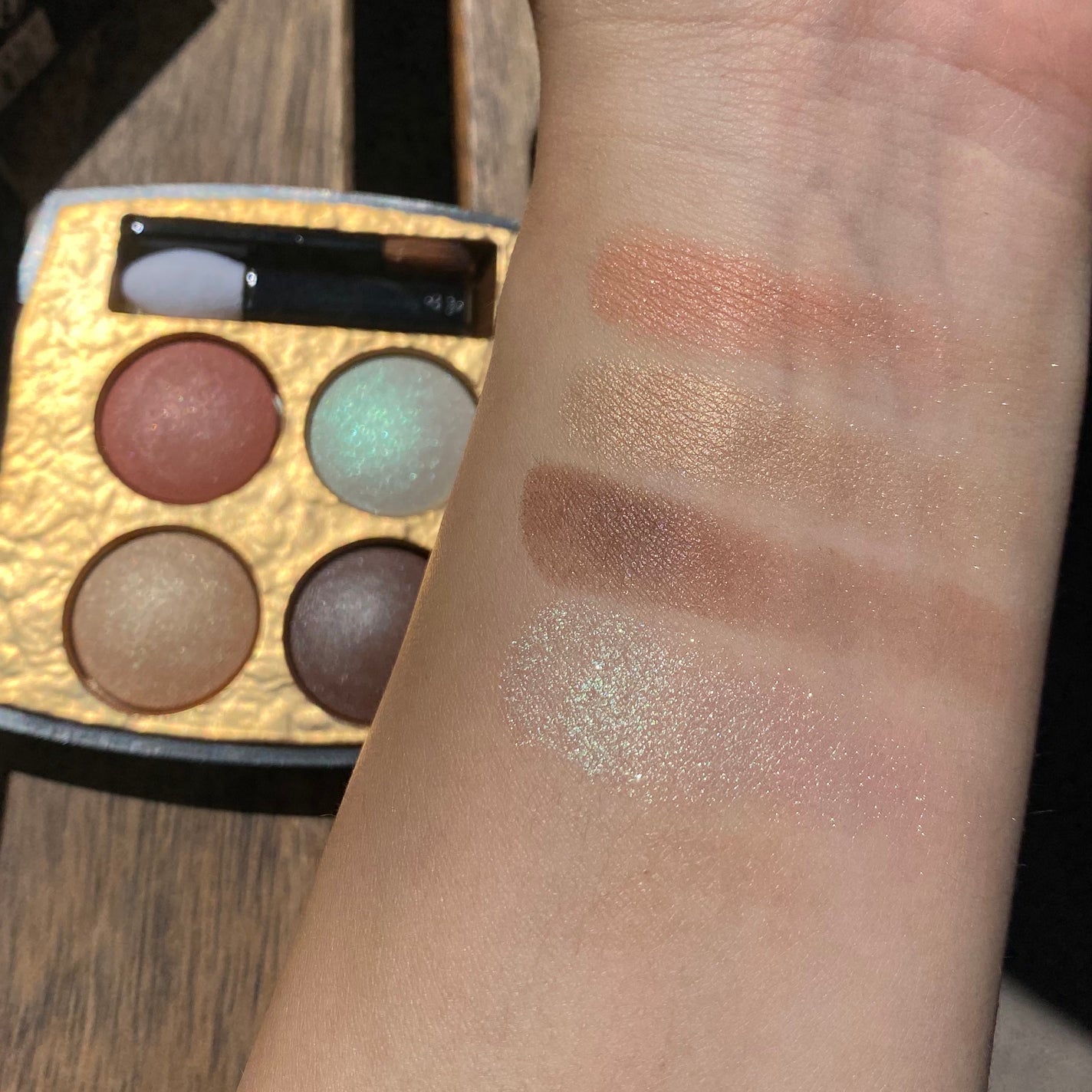 レ キャトル オンブル ビザンス /CHANEL/アイシャドウパレットを使ったクチコミ(3枚目)