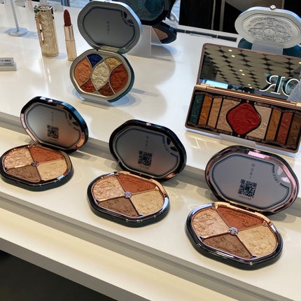 洛神賦アイシャドウパレット/花西子/マルチパレットを使ったクチコミ(5枚目)