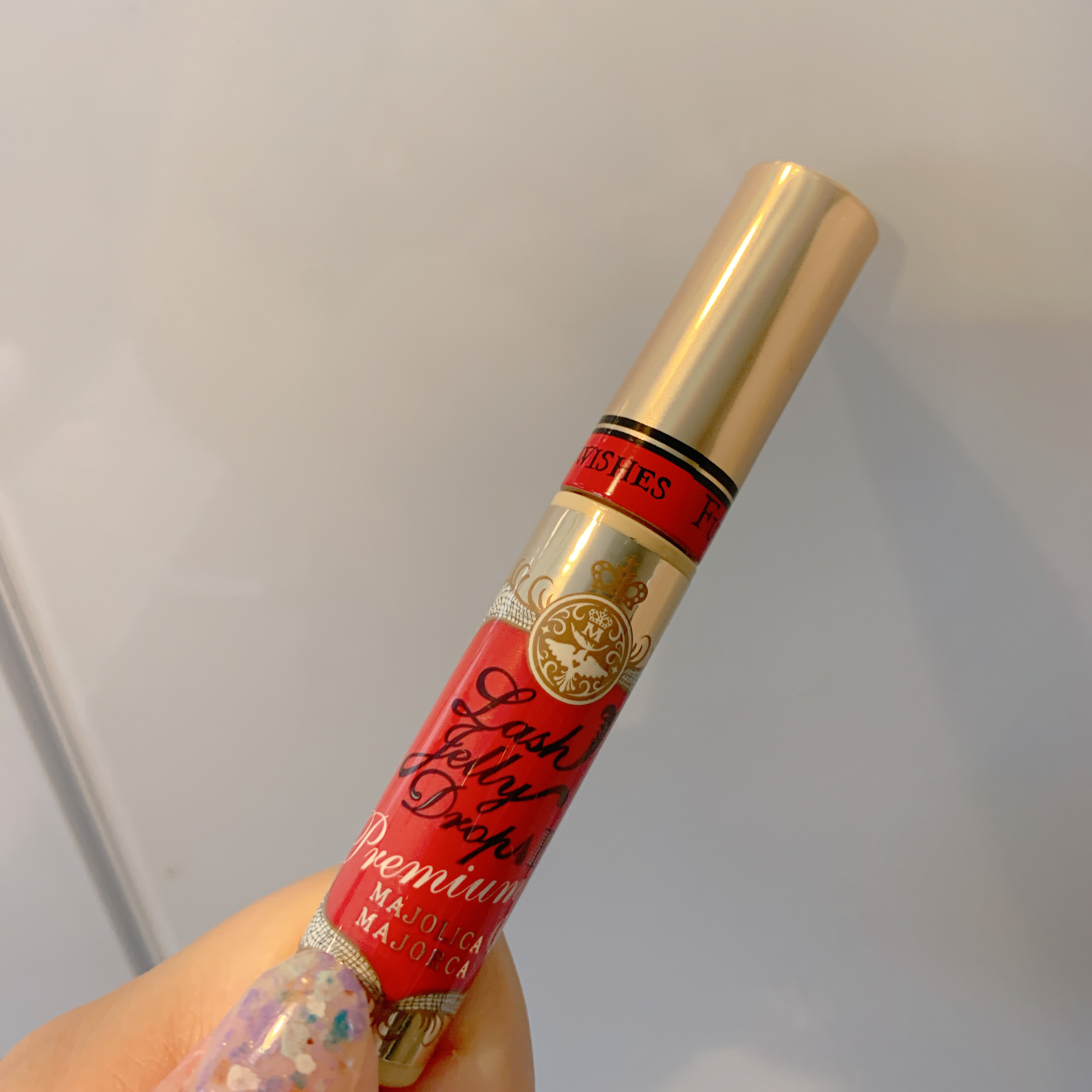 まつ毛は長いけどボリュームがない私です😭
下まつげなんか特に悲惨🤪
……地震速報で怖い起床をしたので気晴らしにレビュー失礼します🫡


【使った商品】
MAJOLICA MAJORCA ラッシュジェリードロップ EX プレミアム

【