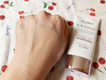 ダルバ ウォータフル トーンアップ サンクリーム(パープル)/ダルバ/日焼け止めクリームを使ったクチコミ(6枚目)