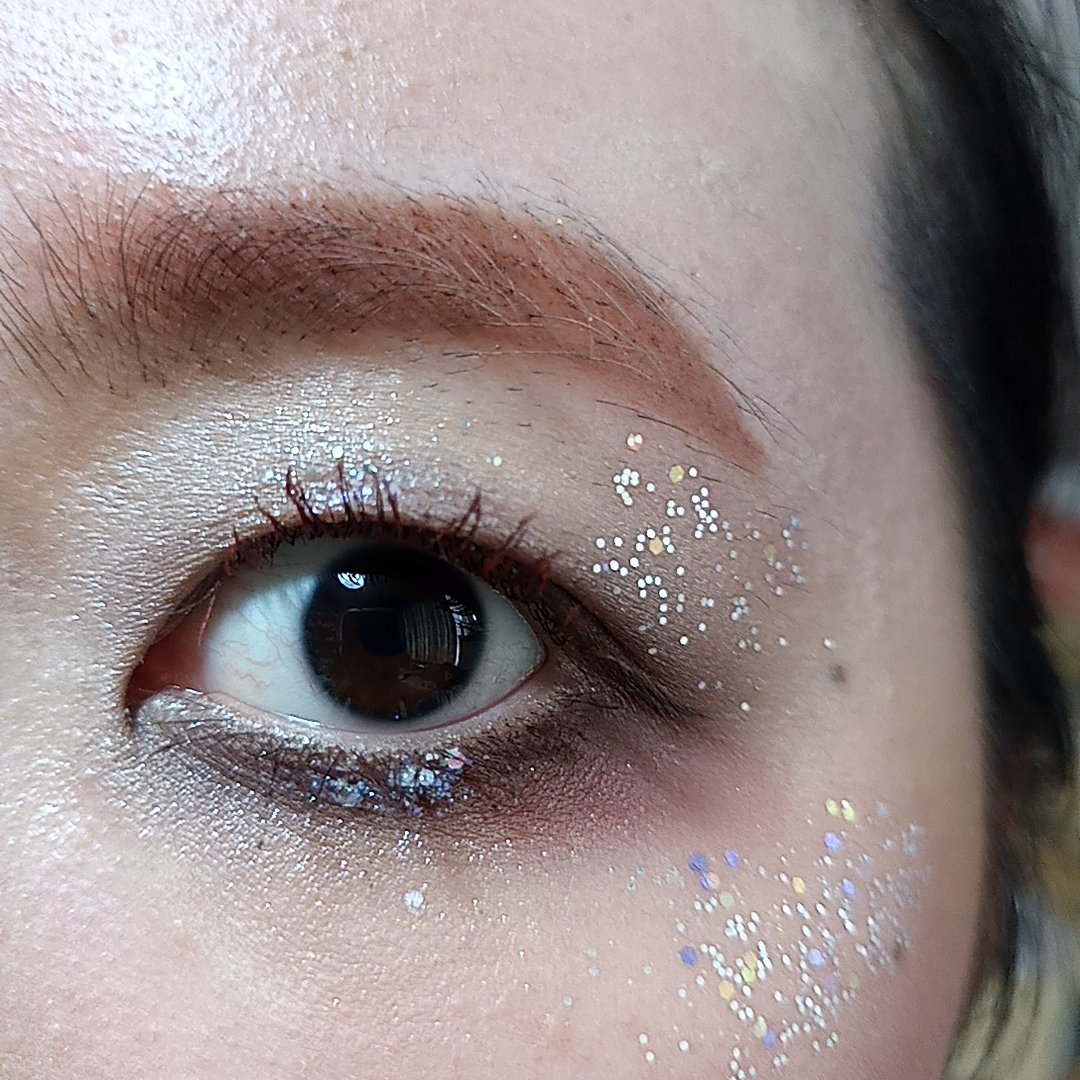 カラーリングアイブロウ/ヘビーローテーション/眉マスカラを使ったクチコミ（3枚目）