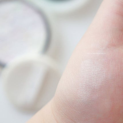 AQ オーラ リフレクター/DECORTÉ/プレストパウダーを使ったクチコミ(7枚目)